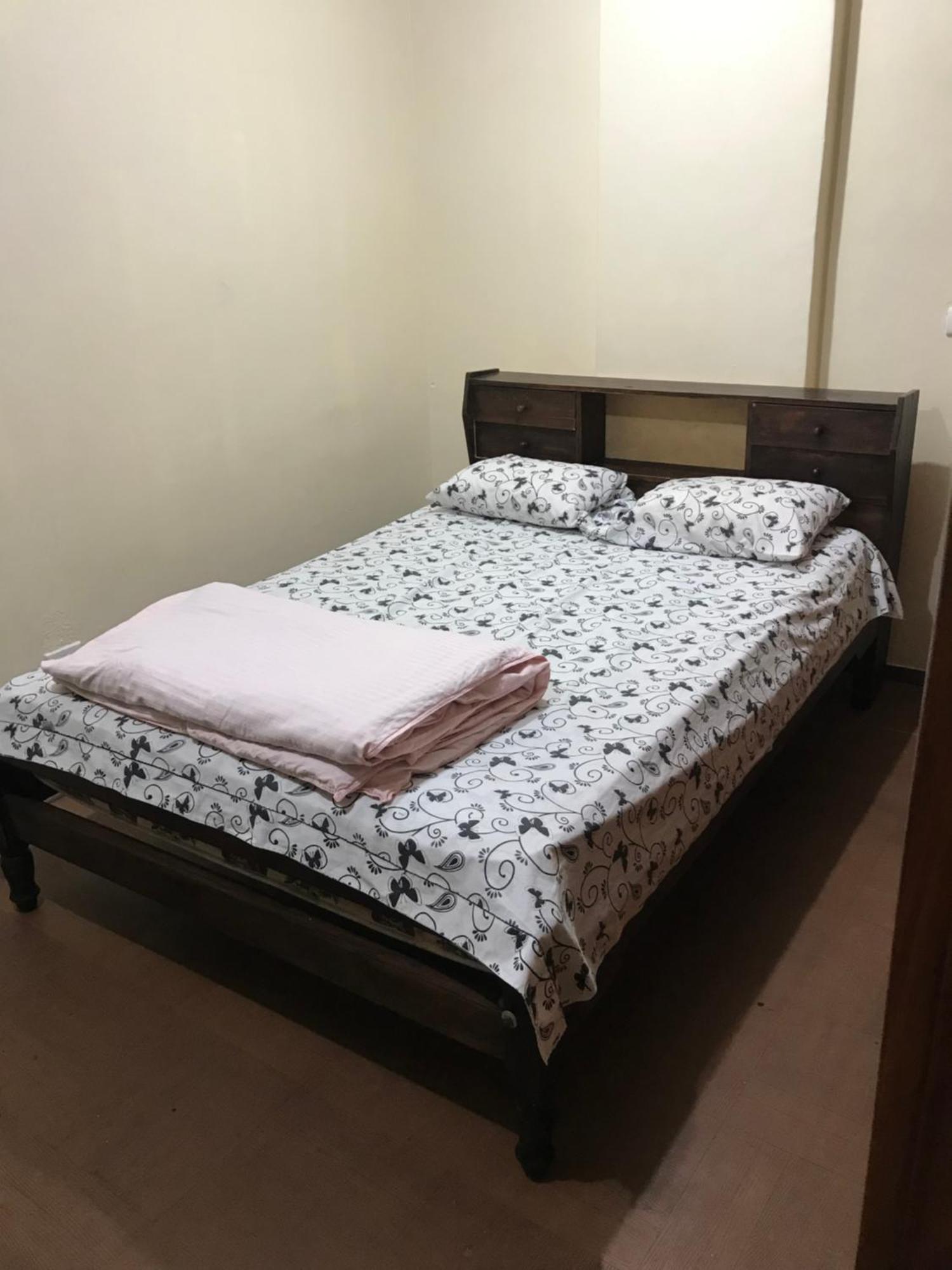 Albergue Camry Backpackers佳美背包客旅馆 Cuenca Esterno foto